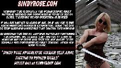 Sindy rose apocalypse warrior auto fisting anal en un mundo arruinado