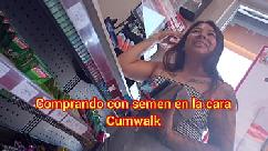 Comprando con la cara llena de semen cumwalk